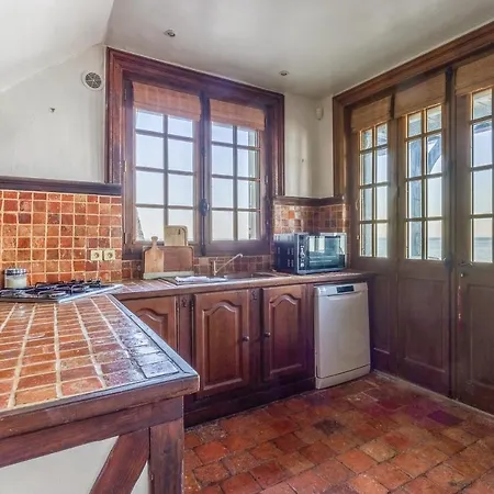 Maison Mahu - Welkeys Villerville Buitenkant foto